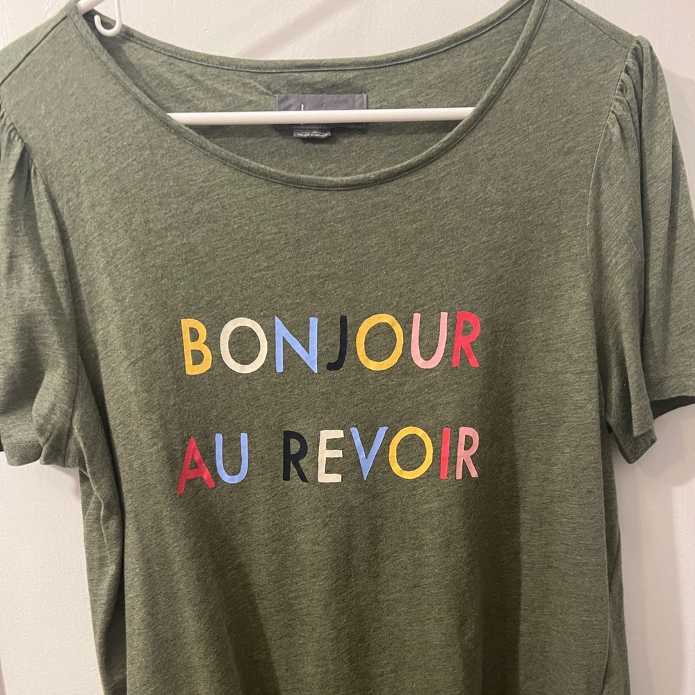 "Bonjour, Au Revoir" french phrase Anthropologie tee